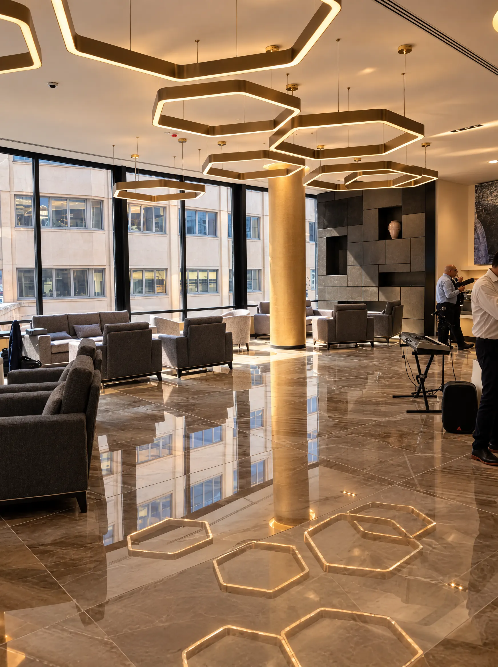 La hall dell'Hotel The Hive a Roma